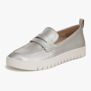 New in box Vionic Silver Flats with Modern Loafer Design
